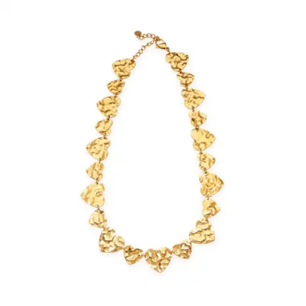 Κολιέ με σφυρήλατες επιχρυσωμένες καρδιές σε 2 μεγέθη