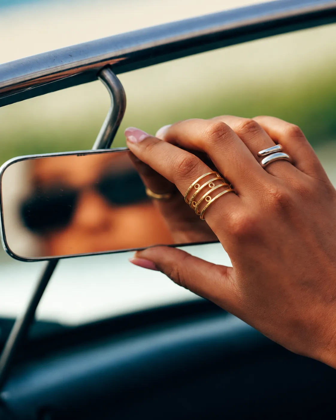 woman rings